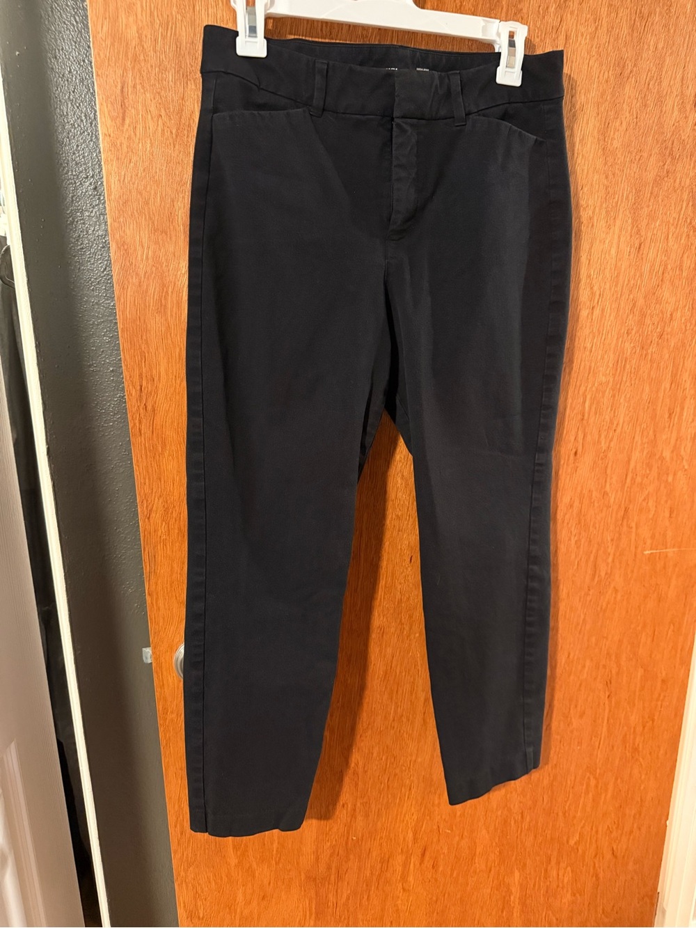 Old Navy Black Cropped Slim Pants